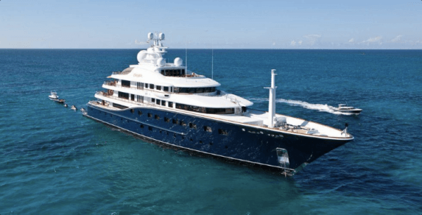 The Waltons Owns $150 Million Superyacht Aquila